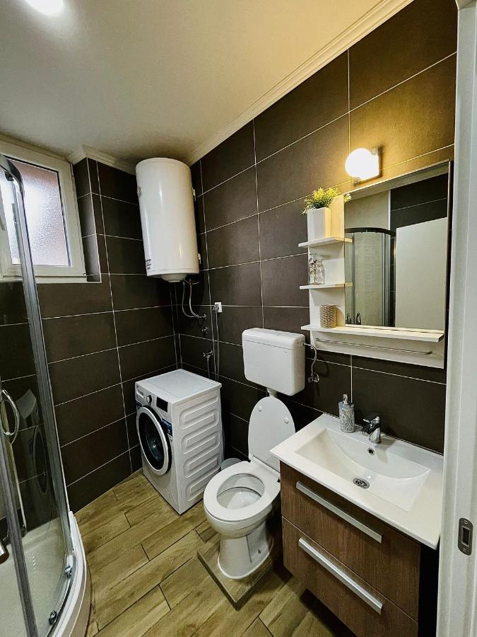 Yellow Ns Daire Novi Sad Dış mekan fotoğraf