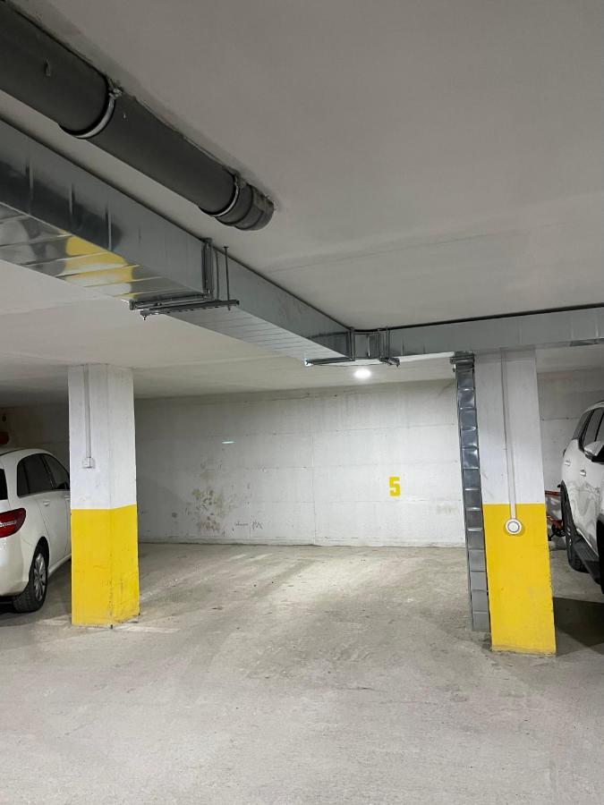 Yellow Ns Daire Novi Sad Dış mekan fotoğraf